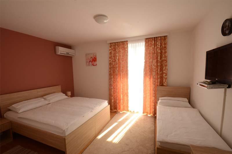 Hotel Malta Мостар Экстерьер фото