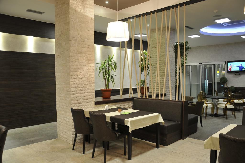 Hotel Malta Мостар Экстерьер фото