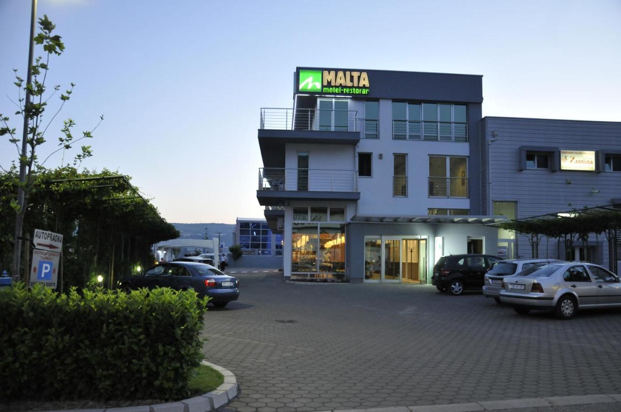 Hotel Malta Мостар Экстерьер фото